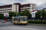Bval plzesk trolejbus 14Tr 07 . 381, rok vroby 1986, stle v provozu. ernivci, 9.7.2019