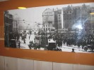 Historick snmky tramvaj vyfocen v mstnm McDonaldu