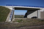 Jet zdola, na most probh silnice II/464