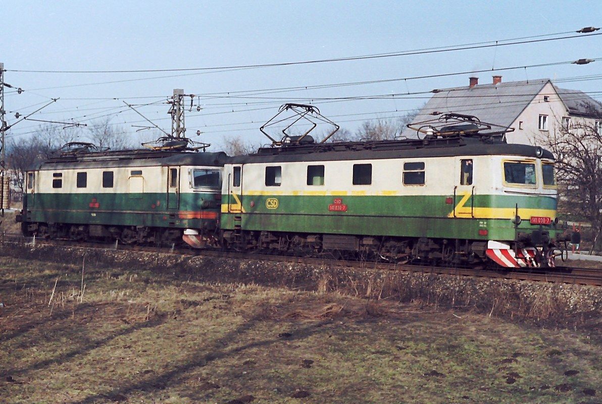 141 030+122 xxx Hrdek ve Slezsku 1.3.1992