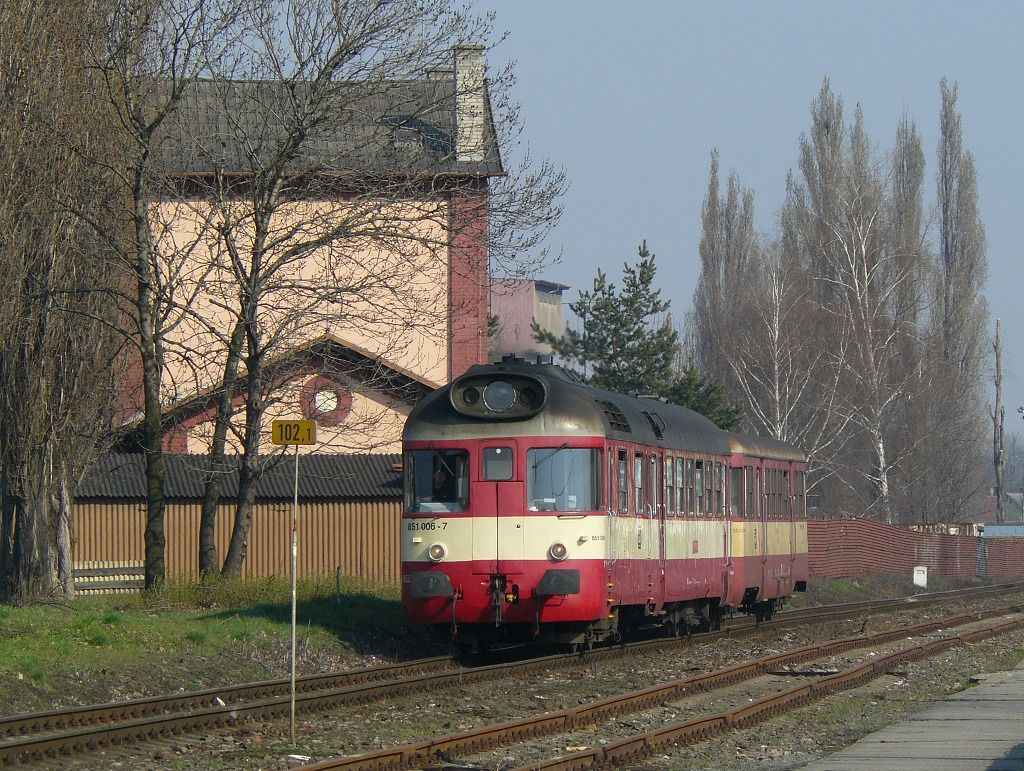 851 006-7 Olomouc(1.4.2008,foto-Ale Krka)
