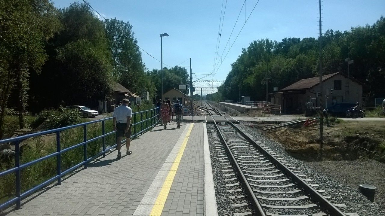 Stblov - pohled smr Stblov a Pardubice, 29. srpna 2015