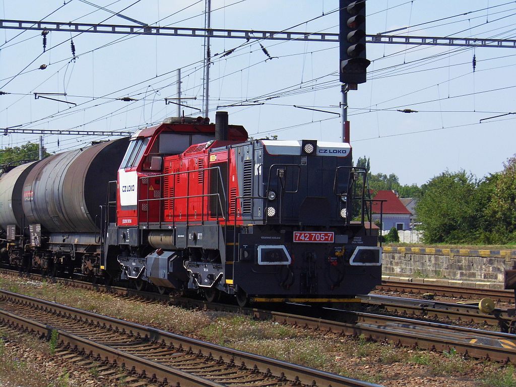 742 705 Lys nad Labem (3. 8. 2015)