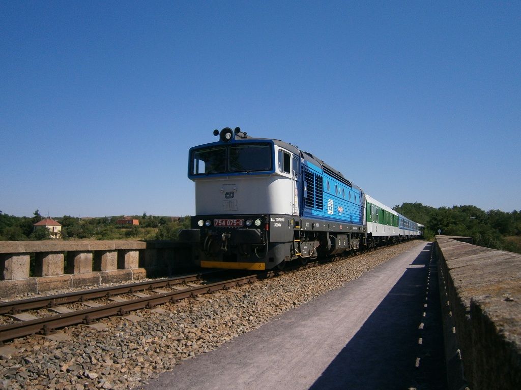 Sp Velo Podyj, lokomotiva 754.075-0 3.8.2013