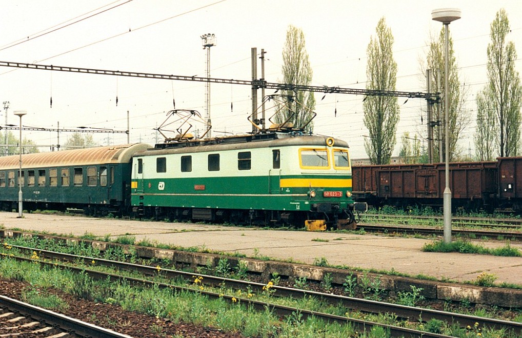 141.023, R1502, Ostrava-Svinov, 25.4.1999