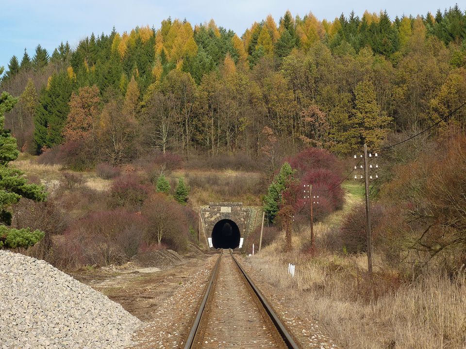 Pstruhrsky tunel a podzim