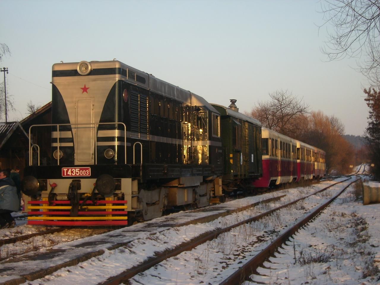 T435 003 ve stanici ttkovice