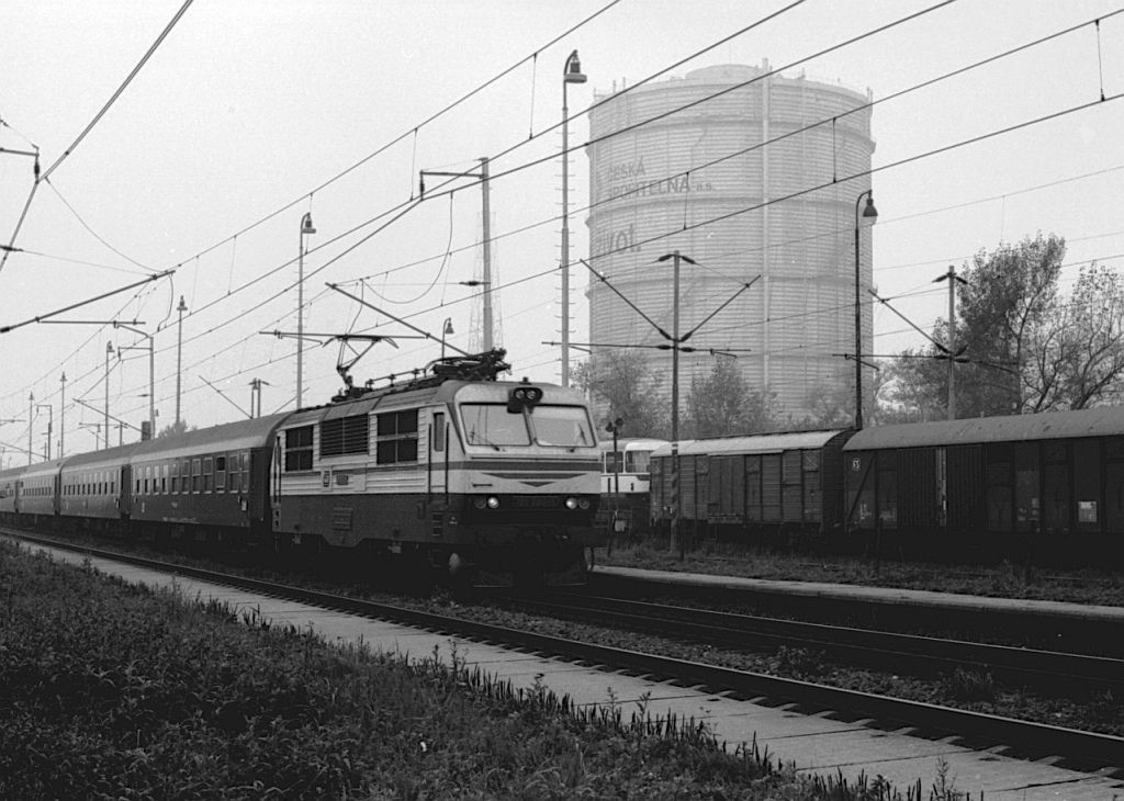 150.020, R443 Hutnk, Ostrava-Marinsk Hory, 14.10.1995, 10:49