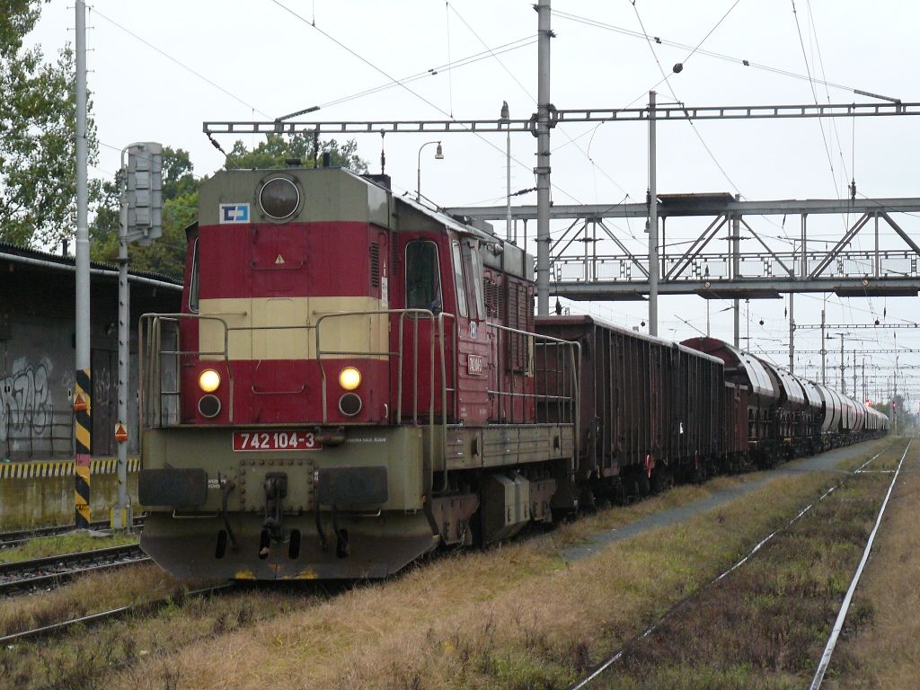 742 104-3 Kojetn(12.9.2009,Mn 81055,foto-Ale Krka).