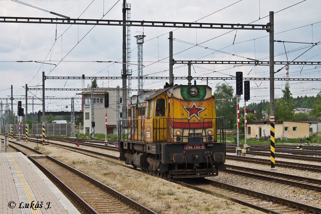 740.705 pi cest z Brno do Votic ve Vesel nad Lunic, 25.5.2015