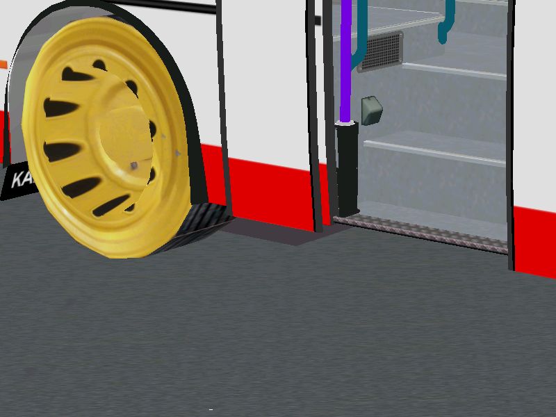 Detail kola - jde vidt pneumatika, i poklice (pneu obarven jen z boku)