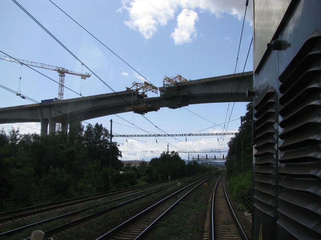 Pohled na rozestavn mosty,Praha Radotn,pi zpten cest s metrem do Plzn.