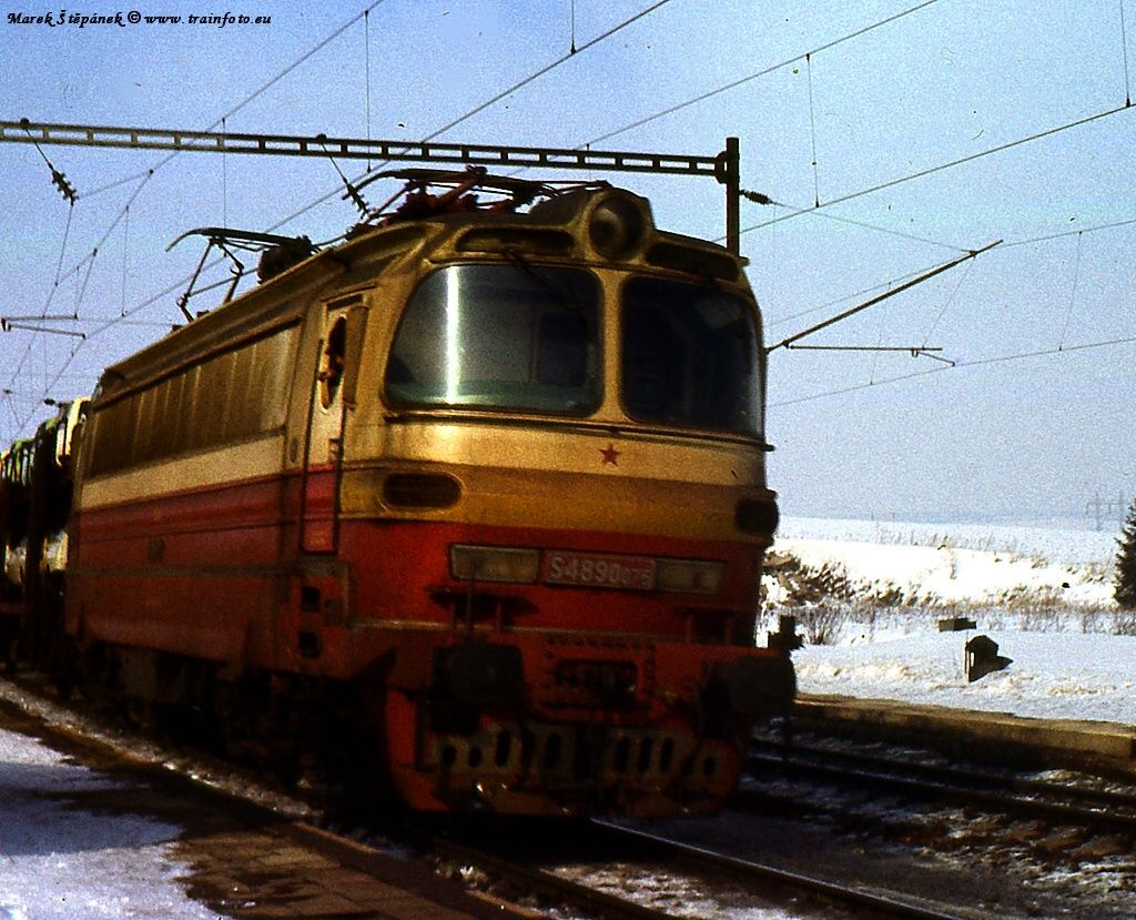 S489.0075, Ostrov nad Oslavou, leden 1986