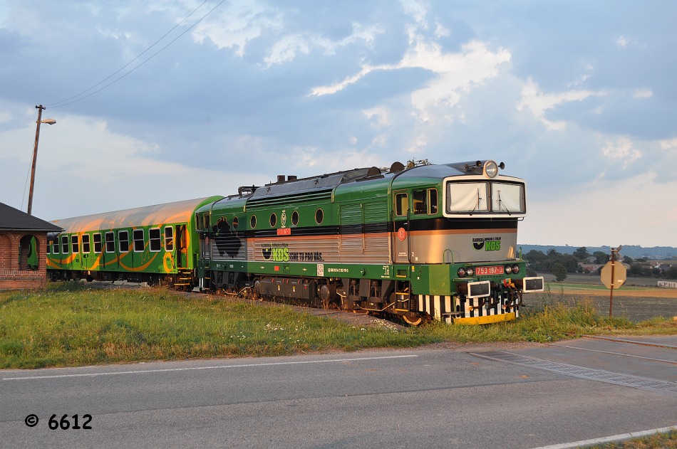 753 197-3, Osenice, Zvl. R 11419 (Kopidlno-Kladno-Praha Zlin), 6.9.2014
