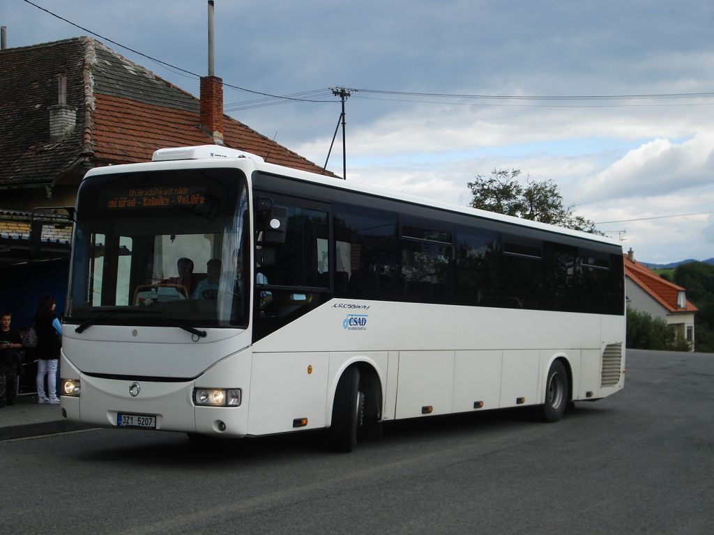 Irisbus Crossway, 3Z1 5207, Velk Oechov,,aut.st., linka 800090, foto Dominik Vrba