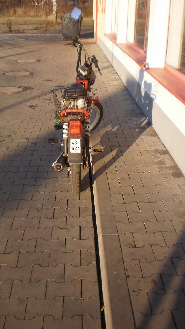 moped v Milovicch