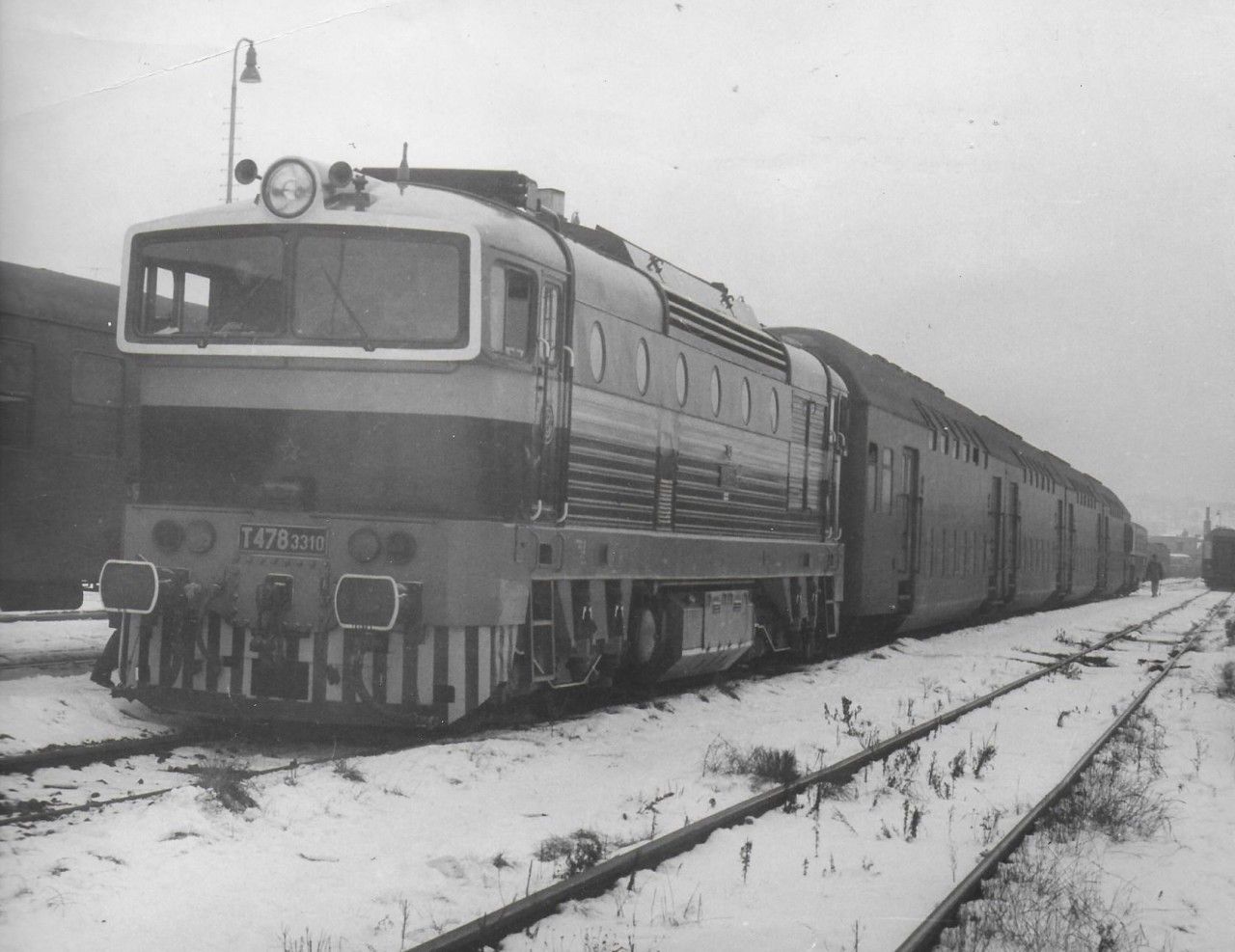 24.5.1987 Os 9509 Turnov-Praha,na zvsu M 152 pro Mos Bakov-Kopidlno,sbrka
