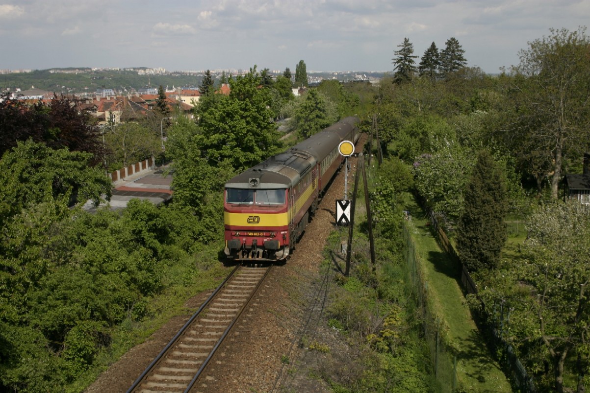 R1132,749 102-0,Praha Dejvice,7.5.2008