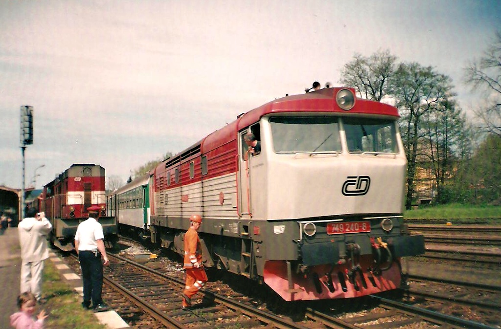 749-240  Mezimst  2005