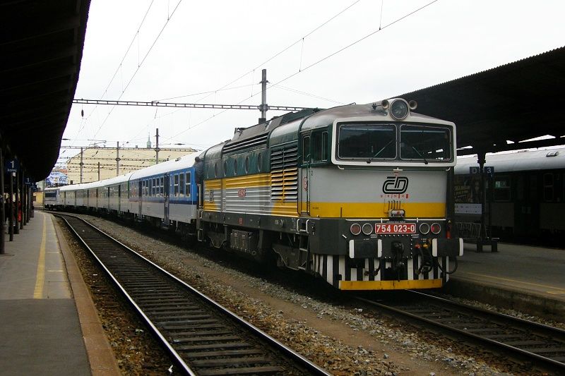 754.023, Os 4622 (vlakov 242.278), Brno hl.n.