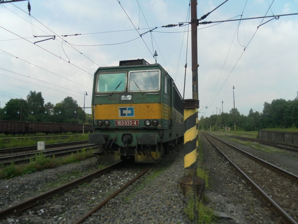 Lokomotiva 163.033-4 odstavena v Havov