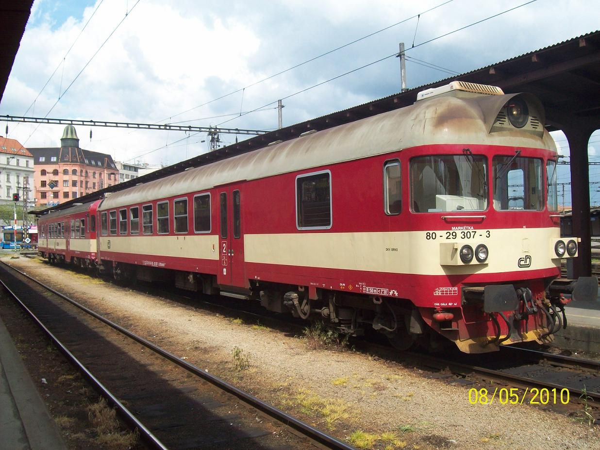 Brno hl.n.,Osobn vlak do Miroslavi