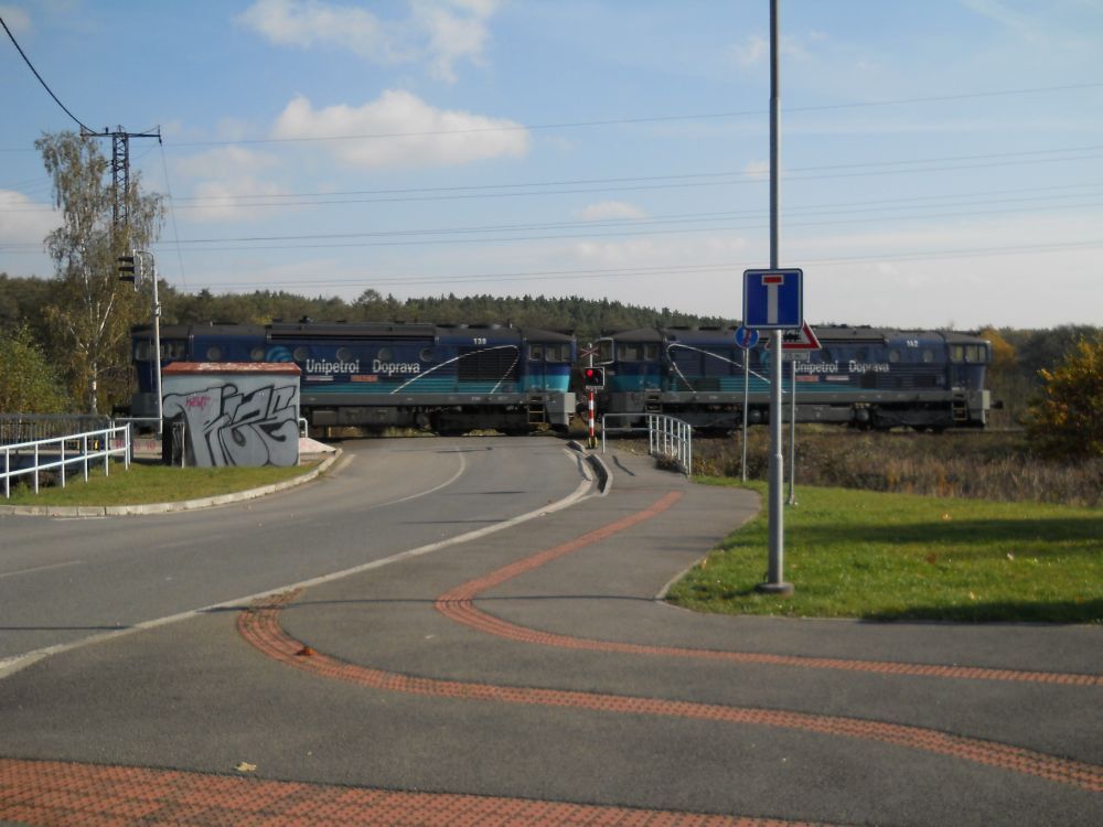 Stroje Unipetrol Dopravy na trati 160 - Plze - Bolevec- 21.10.2010