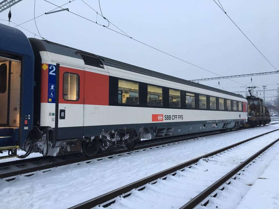 CH-SBB 61 85 20-90 254-4 Bpm, 8.1.2016, Praha-ONJ, foto Vantju