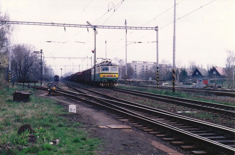 Lokomotiva . 181 043-1,Pn 47062,  HK Slezsk pedmst, dne 12.dubna 1995