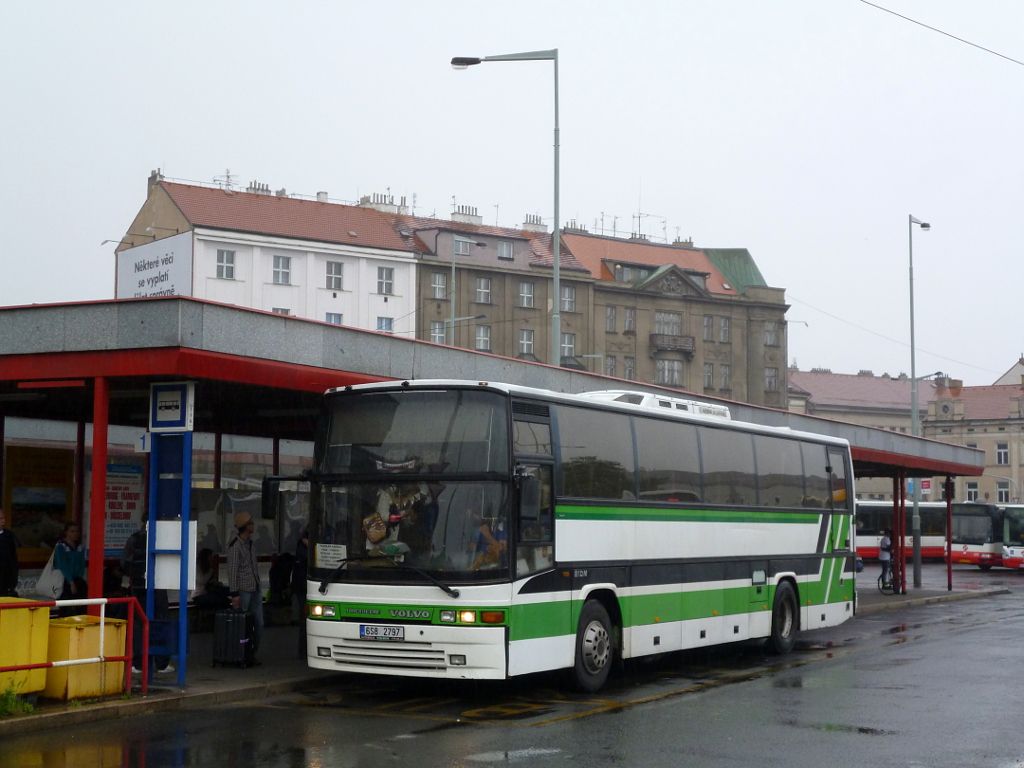 VOLVO - JONCKHEERE B10M - Praha - Frymburk