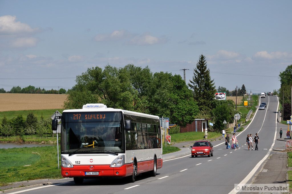 Ev. . 152 (Irisbus Citelis 12M) ve Slavkov v ulici Olomouck.