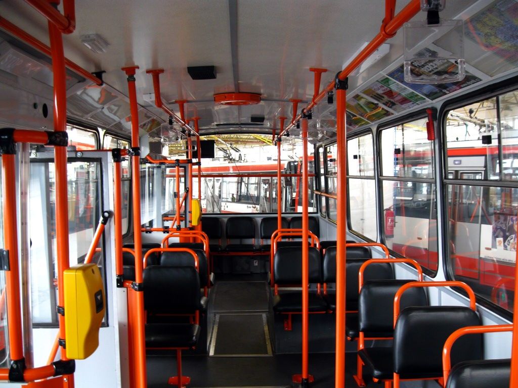 Interir trolejbusu 3285