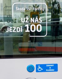Tramvaj KODA 15T ForCity ev. . 9300 ve vozovn Vokovice 26. ervna 2014.